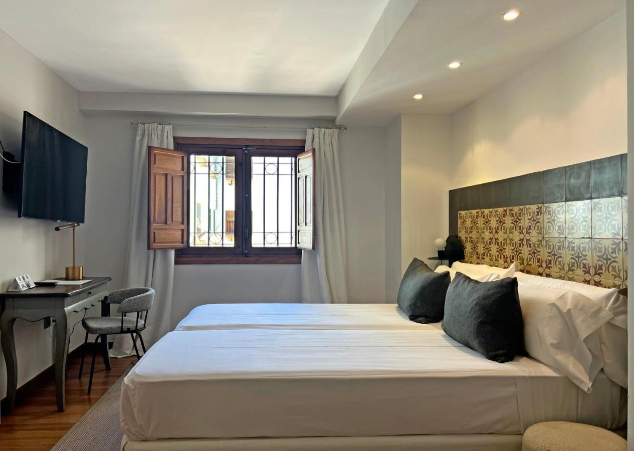 Double or Twin Room,1253405563:JPEG